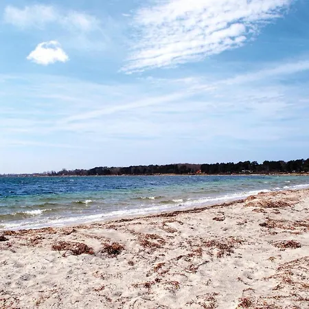 4 Bedroom Beautiful In Rorvig